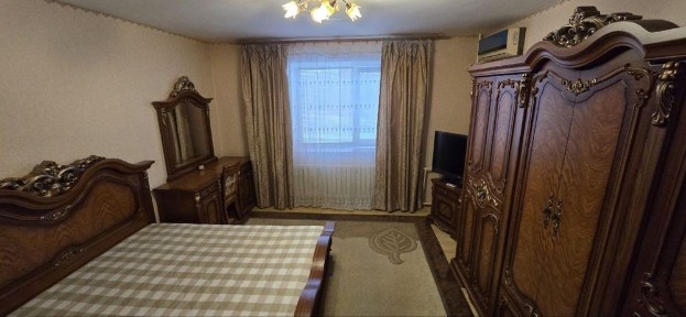 Продается квартира в заводском доме Ауэзова 48