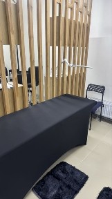Сдам кушетку в салоне красоты