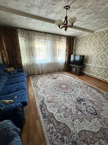 Продам угловой частный дом