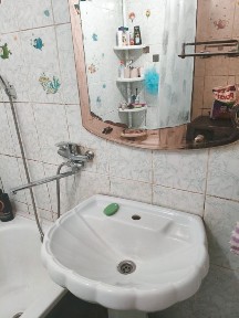 Сдам в аренду 2 комнатную улучшенную квартиру