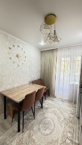Продам 4х комнатную квартиру 4-18
