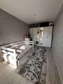 Продам двух комнатную квартиру