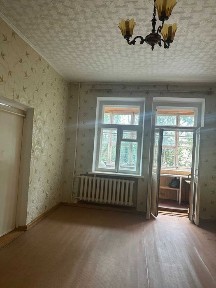 Продам 3-х комнатную квартиру по улице Пионерская (район военкомата)