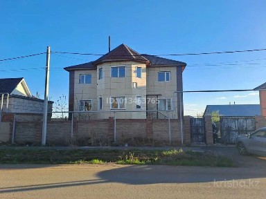 Продам коттедж 425 кв. м. в Талапкере