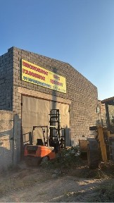 Сдам в аренду теплый бокс 360 квадратов, трое ворот, автовесы.
