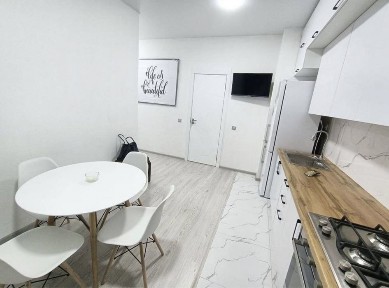 1 ком почасам ночь кжби центр кск плаза