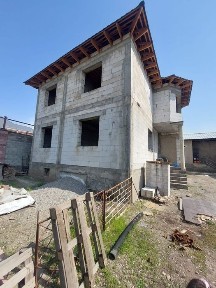 Продам дом в мкр Акжар