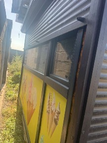 Киоск в хорошем состоянии