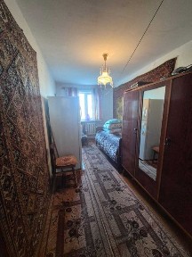 Продам 2 комнатную квартиру стадион Карасай