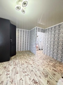 Продам 1 комнатную квартиру в кирпичном доме