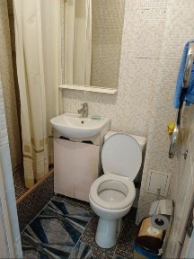 Продаётся одно комнатная.