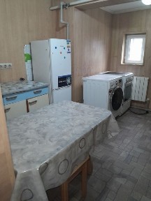 Сдаётся квартира Алгабас 2 комнаты и кухня с мебелью. 120 тыс+свет.