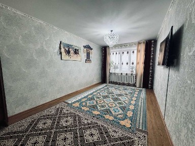 Продам 3х комн квартиру на 8 мкр НЕ УГЛОВАЯ
