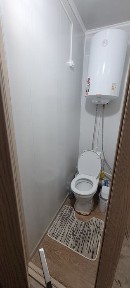 Срочно продам 2 х комнатную квартиру. 4 микрорайон 35 дом.