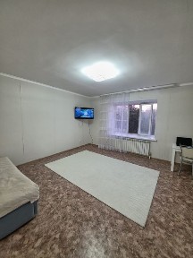 1 бөлмелі, нурсити 2 мкр, 46 ш. м. 2 ЭТАЖ, 10.5 млн. тг, жаңа ремонт