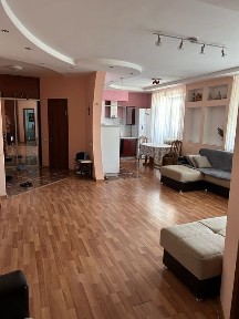 Продажа 4-х комнатной квартиры