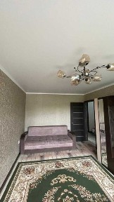 Продам 3- комн. квартиру на 6 мкр!