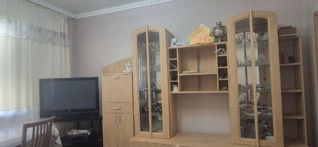 Срочная продажа 4хкомнатная лен. проект