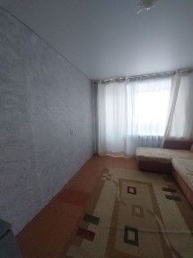 Сдается 2х комнатная квартира. Район универсама.