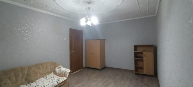 Сдам квартиру 2х комнатную в районе ЖД вокзала