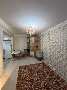 Продается в общем дворе 1 комнатная