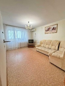 Продаётся 2 комнатная квартира, район Типография.