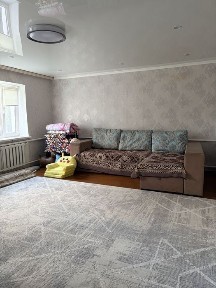 Продам 3-комн дом в центре Федоровки. 6,2 соток. Цена 10 млн тг, торг.