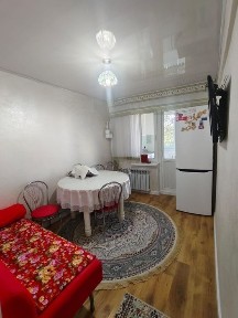 Продам квартиру 4х комнатную
