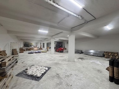 Помишение 450 кв арендаға беріледі, адрес Тұранда орналасқан