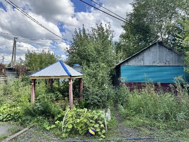 Часть дома. Не новый. Но окуратный ремонт.