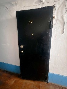 Продам однокомнатную квартиру 31 кв. м. в КЖБИ Мирошниченко 8