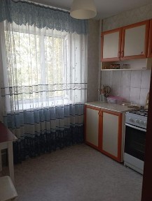 Сдам на длительный срок 3-комн. малогабаритную квартиру