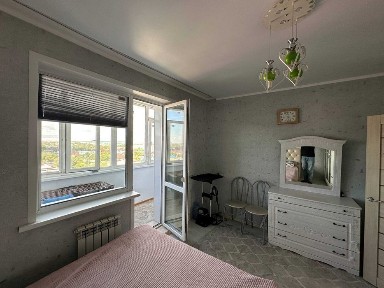 Продам 3 комнатную квартиру в Центре в новом доме ( Пушкина)