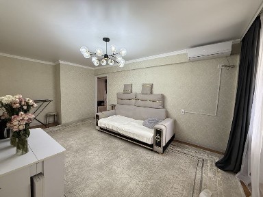 Продается 4х комнатная квартира по адресу Улица Расковой 7