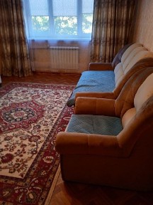 Сдаётся отдельный домик с участком. Пр. Абая, станция 