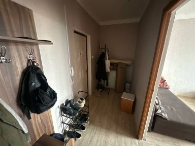 Сдам 1 комнатную квартиру 85 +ком услуги