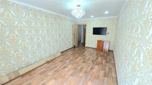 Продам 2 комнатную квартиру район Самрук