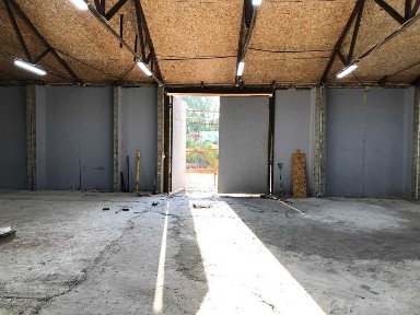 Сдам в аренду сухой склад 500 кв м. в поселке Боралдай