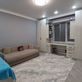 Срочно продам 3 комн кв в центре ЖК Жаңа Алтай