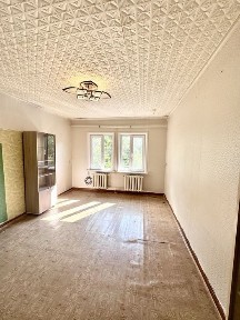 2-комнатная, 40 лет Октября 23, маг Людмила
