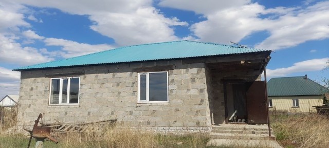 Продам дом 4 дачи рядом с 45 школой почти готовый дом земля 12 соток д