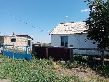 Продам дом в селе Октябрское