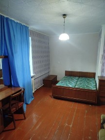Продам 1,5 комнатную квартиру на Крылова 77
