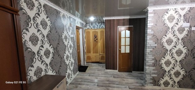 Сдам 1ком. кв на длительный срок.