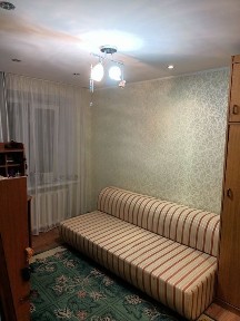 Квартира 4 комнатная кирпичный дом, 2 этаж, центр.