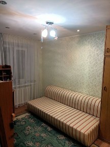 Квартира 4 комнатная кирпичный дом, 2 этаж, центр.