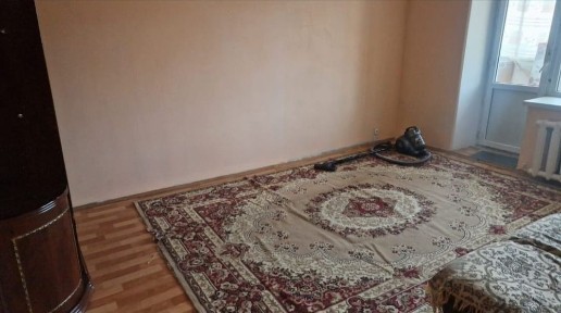Сдам 2 х комн кв центр