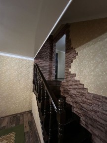 Продам 4 комнатную квартиру