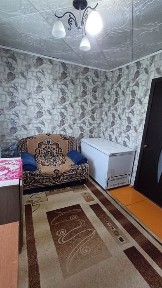 В связи с переездом продаётся дом, на берегу ишима через дорогу