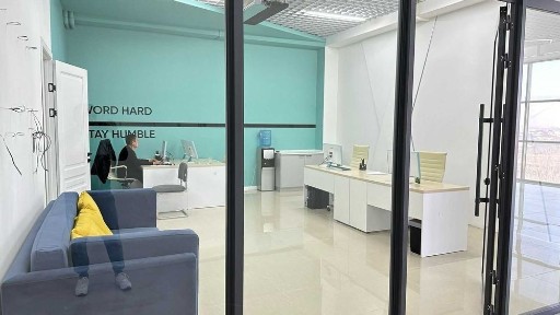 Офисы в Бизнес Центре в аренду от 20-200 квадратов на Еримбетова